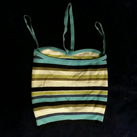 Ladies Clothes - Picture 2 of 3